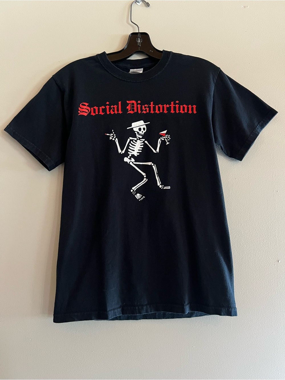 Social Distortion Skeleton Martini Black Punk Rock Band Graphic T-Shirt Small